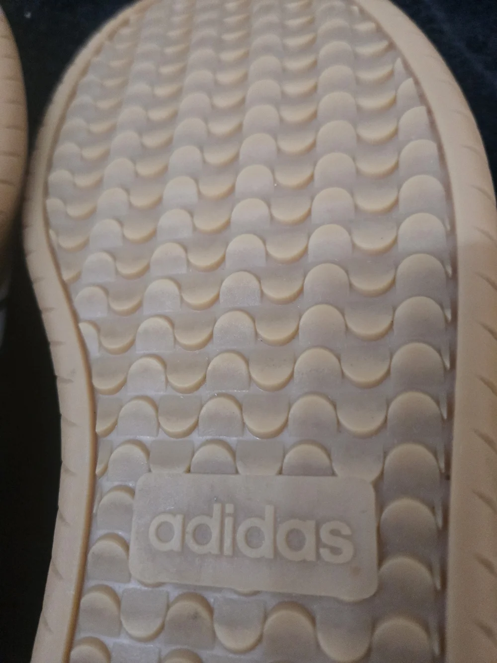 adidas low top